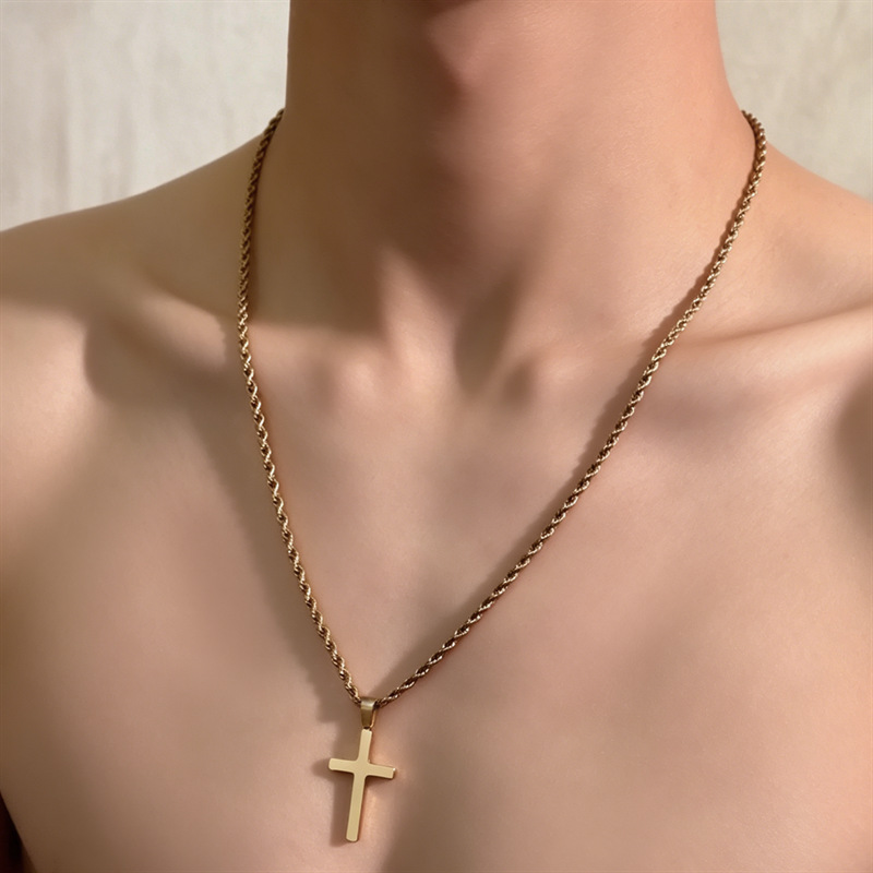 Unisex Cross Pendant Necklace  - Men Accessories Singapore บทวิจารณ์และราคา