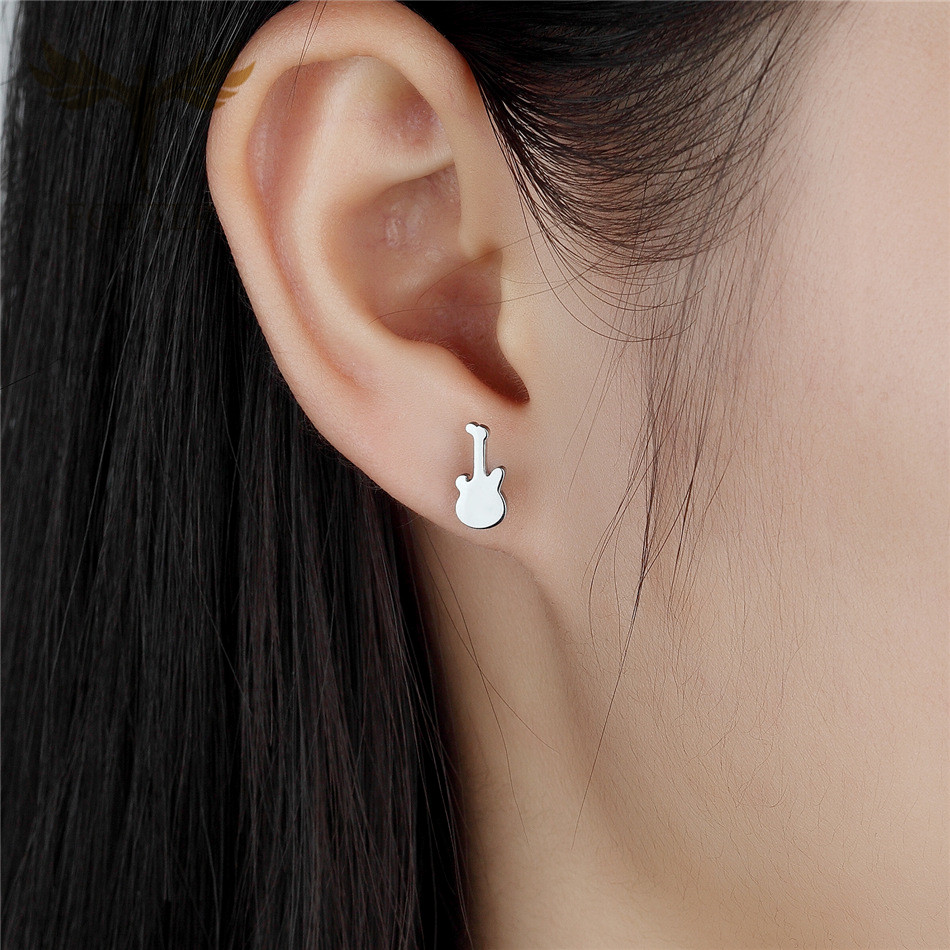12 Pairs Music Guitar Earrings - Men Accessories In Store บทวิจารณ์และราคา